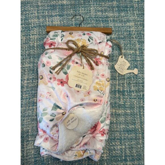 REDUCED NWT Baby Blanket Pink Floral Soft Cozy Sherpa Blanket Baby Girl Gift - Picture 3 of 4